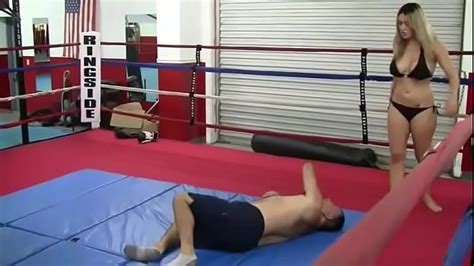 Kicking Beauties Women In Martial Arts Video Clips