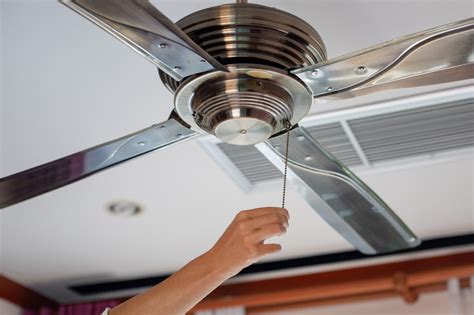 ceiling fan buying guide       shop interior