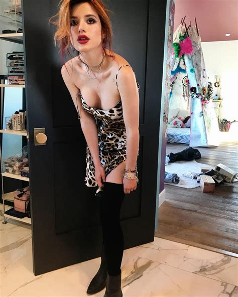 Bella Thorne Sexy 9 Photos S Thefappening