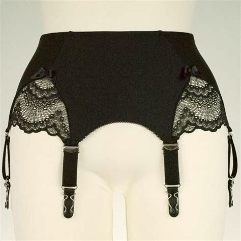 black scarlett wide retro garter white lace belt suspender belt size xs