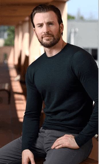 chris evans biography height weight age affair