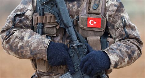 turks leger reeds  terroristen geneutraliseerd  operatie