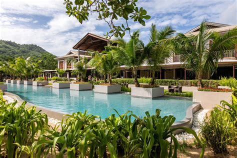 resorts  seychelles seychelles hotels hilton seychelles