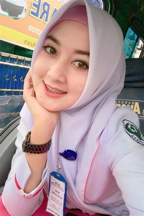 Dokter Cantik Hijab Homecare24