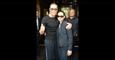 Jean Claude Van Damme Avec Sa Femme Gladys à Paris Le 9 Août 2012