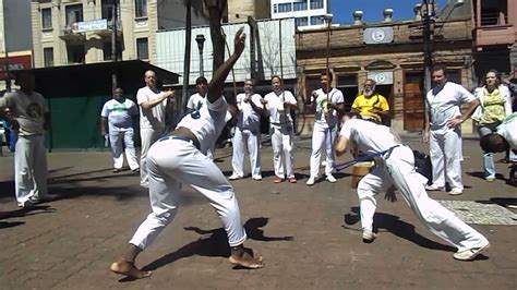 Roda De Capoeira Grupo CordÃo De Ouro OrganizaÇÃo Mestre MarcÃo Youtube