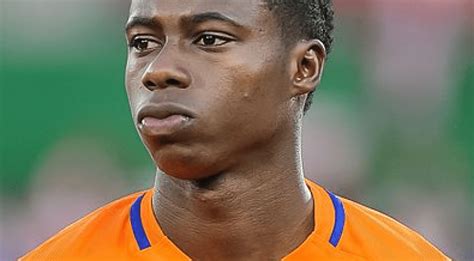 ajax player quincy promes  trouble  stabbing relative