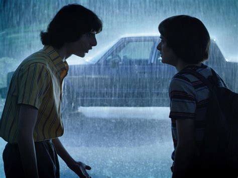 stranger things season 3 episode 3 scene hints at sexuality of will