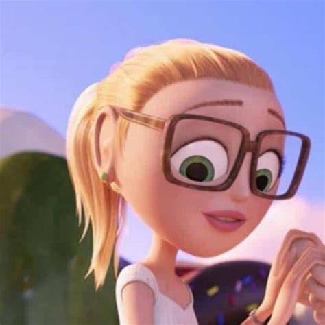 20 Famous Female Cartoon Characters With Glasses Artistic Haven