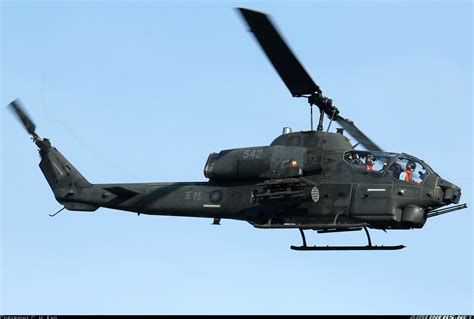 bell ah  super cobra  taiwan army aviation photo  airlinersnet