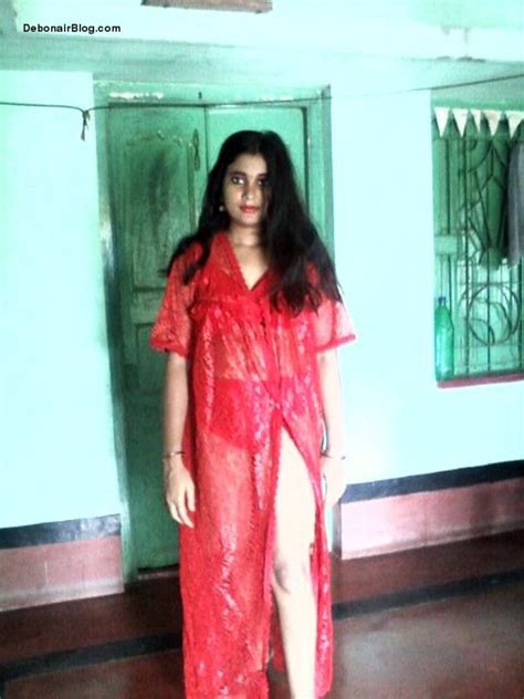 Anticariat Hot Bengali Girl Exposing Herself