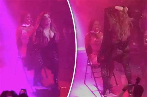 Popstar Jojo Gives Maxim Model Keke Palmer Lesbian Lap