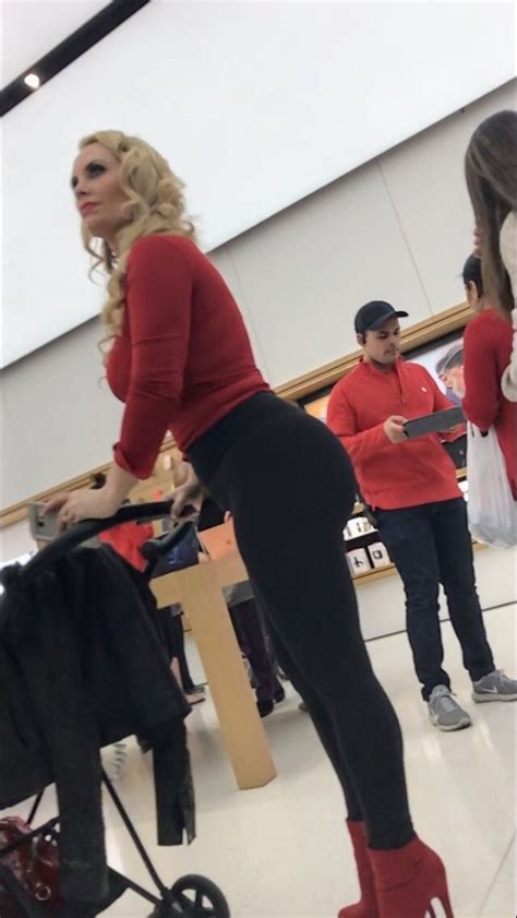Hot Mom With A Huge Ass In Yoga Pants And High Heels Candid