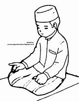 Mewarnai Muslim Mengaji Kartun Sedang Sketsa Shalat Sholat Islam Kumpulan Populer sketch template
