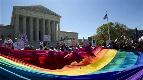 Supreme Court Declares Same Sex Marriage Legal In All 50 States