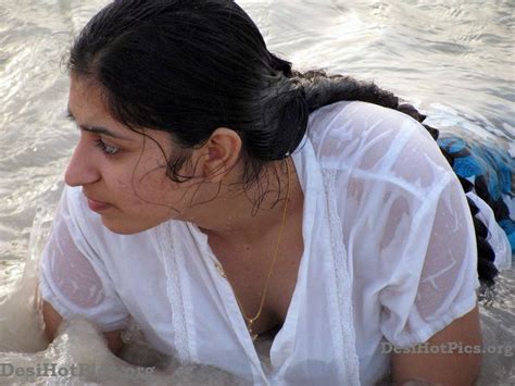 hot and wet desi girls and aunties hd latest tamil actress telugu actress movies actor