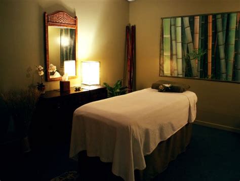 floating lotus therapeutic spa health center    reviews