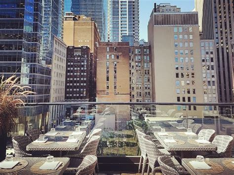 Top 10 Rooftop Bars And Patios In Toronto Ontario Travel Inspiration