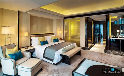 Comfort Abounds In This Hotel Suite St Regis Luxury Hotel Shenzhen