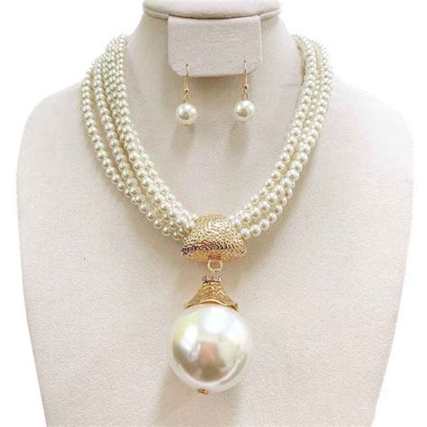 Lrg Pearl Pendant On Lined Pearls Fashion Necklace Set Sl Npy124