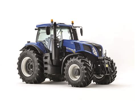 holland upgraded  tractor range set  uk debut  lamma