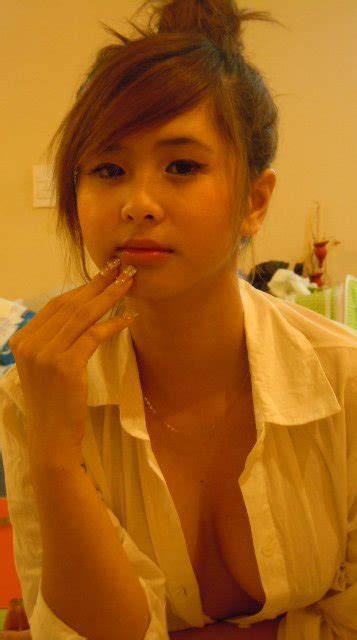 Sexy Vietnamese Lady She Is So Cute And Innocent Girl