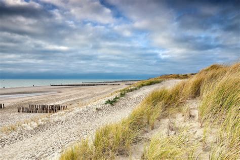liberation route  zeeland  south holland rough guides