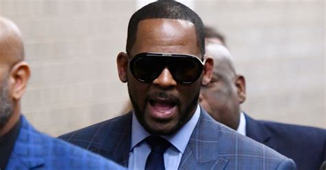 R Kelly’s Sex Videos Have Circulated Nationwide For Years Wbez Chicago