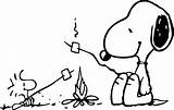 Snoopy Campfire Woodstock Peanuts Roasting Marshmallows sketch template