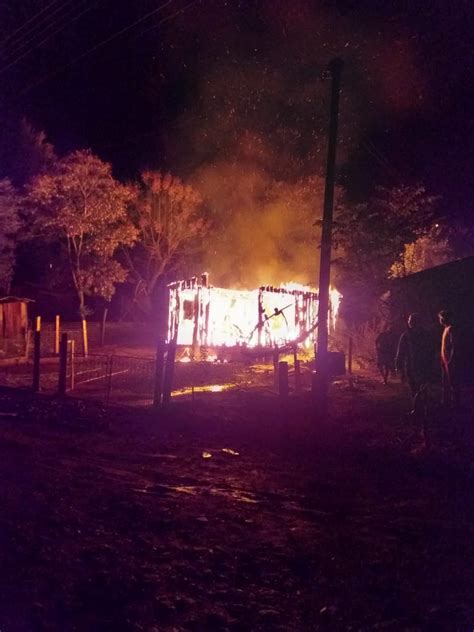 incêndios destroem casas em eugênio de castro e panambi