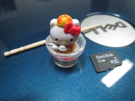 Ice Cream Cup Hello Kitty Charm Decorative Figurine