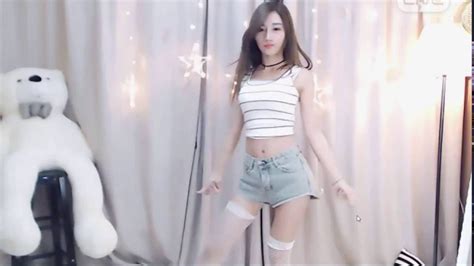 watch cute sexy chinese girl live stream dance part 20 youtube