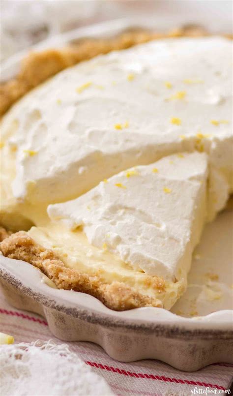 this easy no bake lemon cream pie recipe is a lemon