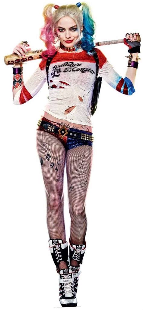 see margot robbie s new harley quinn costume it s totally