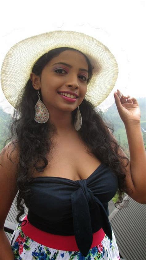 Sl Hot Actress Pics Supiri Andare Sinhala Movie Hot