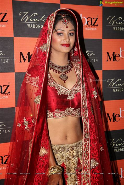Dressing Below Navel Saree Monika Singh Hot Navel