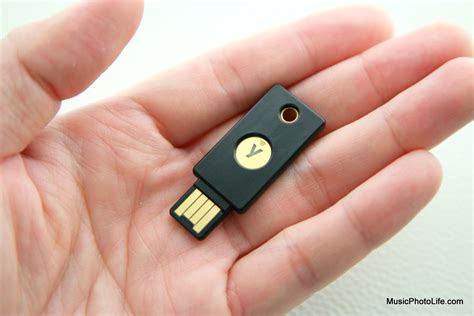 yubikey  safer fa  sms authentication