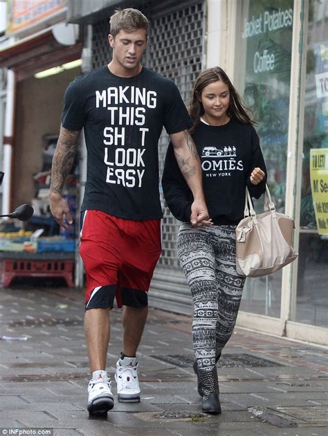 jacqueline jossa dresses down for a day out after confirming split from