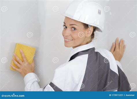 Woman Cleaning Wall Before Painting Stock Image Image Of Finishing