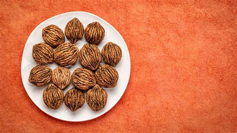 black walnut top  amazing health benefits