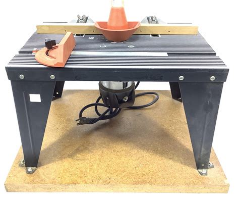 lot router table  craftsman router wood base