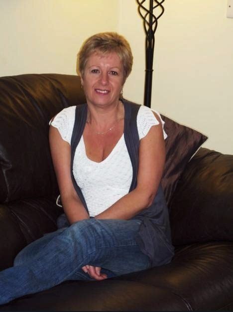 Bijoubev 51 From Bristol Is A Local Granny Looking For