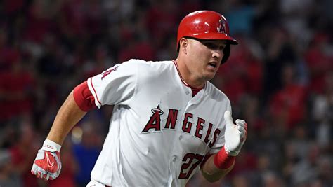 mike trout   career hit  home run   birthday