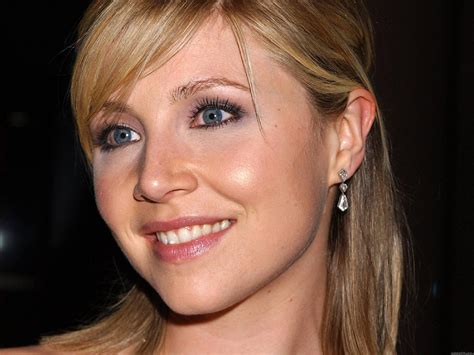 sarah chalke wallpapers high resolution and quality download