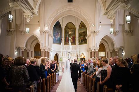 what are the key components of a catholic wedding ceremony