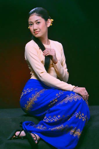 arloo s myanmar model gallery thinzar wint kyaw the very first photoshoot