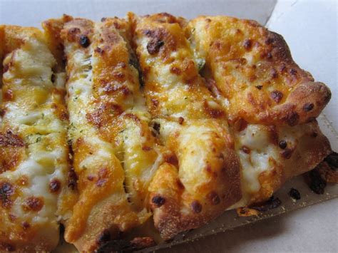 review dominos bacon  jalapeno stuffed cheesy bread brand eating