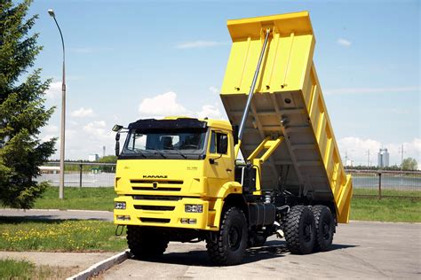 kamaz   gvw  kg kamaz buy trucks cargo vans wagons tractor trucks stripped