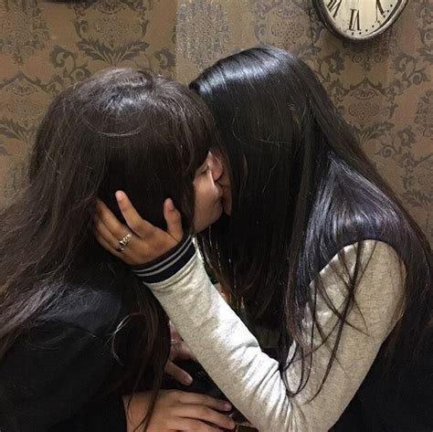 nis on twitter cute lesbian couples lesbian couple couples