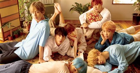 Inside Bts Mania A Day In The Life Of The K Pop Superstars Rolling Stone